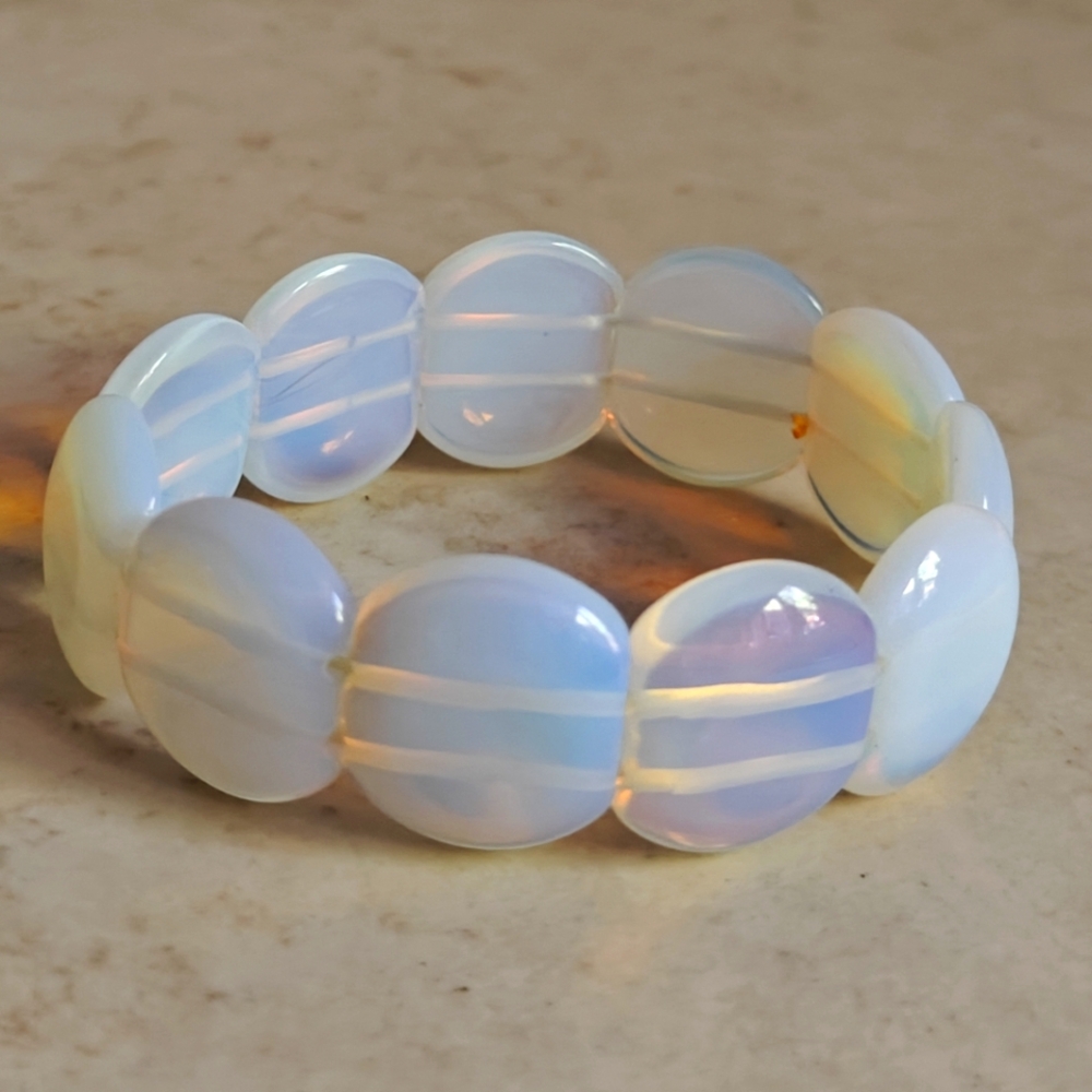 Elegant Opaline Glass Stretch Bracelet